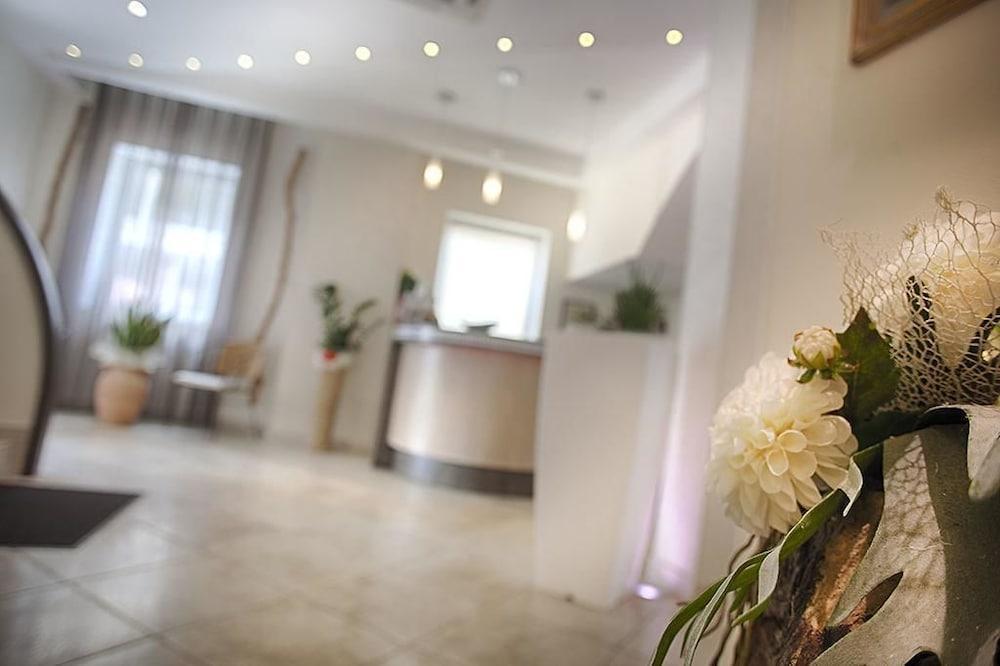 Hotel Brienz Bellaria-Igea Marina Exteriör bild