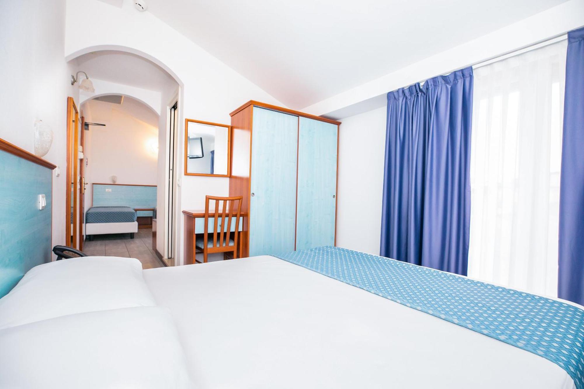 Hotel Brienz Bellaria-Igea Marina Exteriör bild